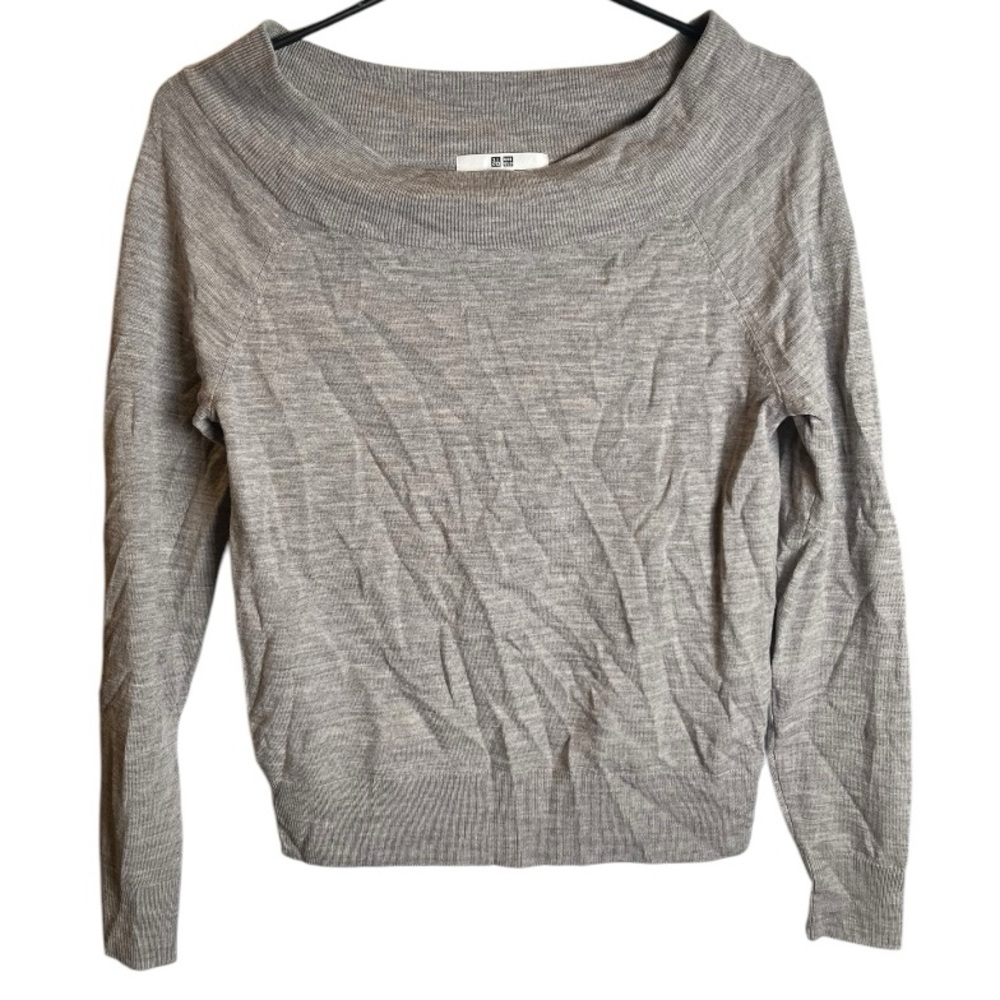 Uniqlo 100% wool off the shoulder sweater sz XS